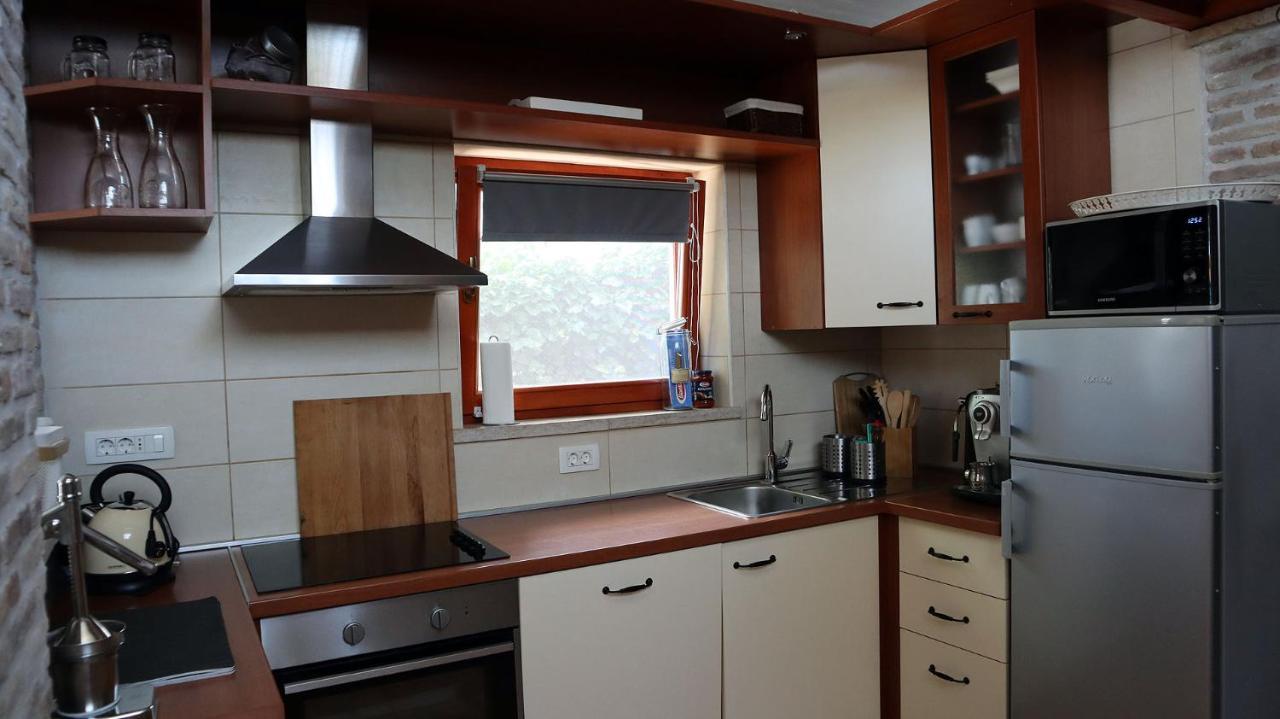 "Art House" Rovinj-Holiday, Holiday Home To Rent Rovinjsko Selo Bagian luar foto