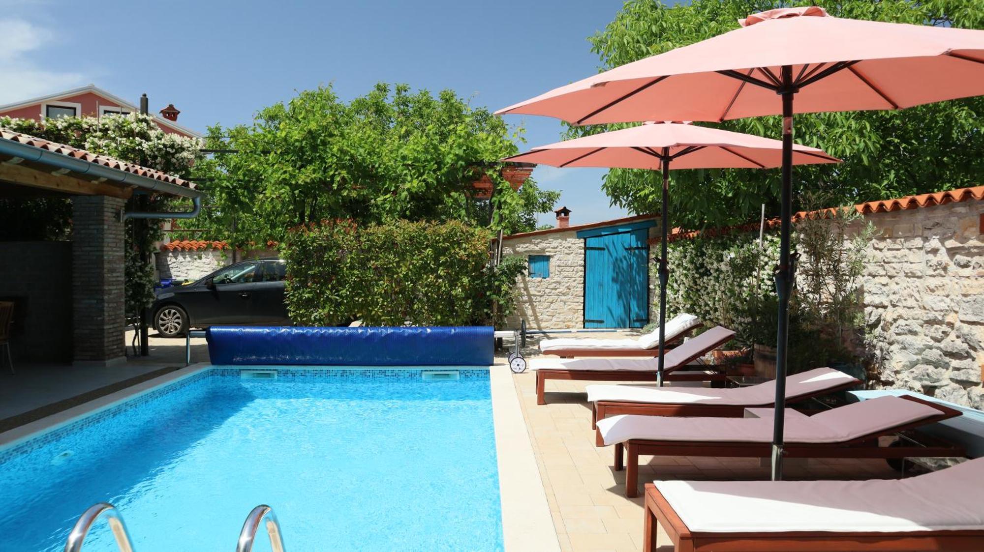 "Art House" Rovinj-Holiday, Holiday Home To Rent Rovinjsko Selo Bagian luar foto